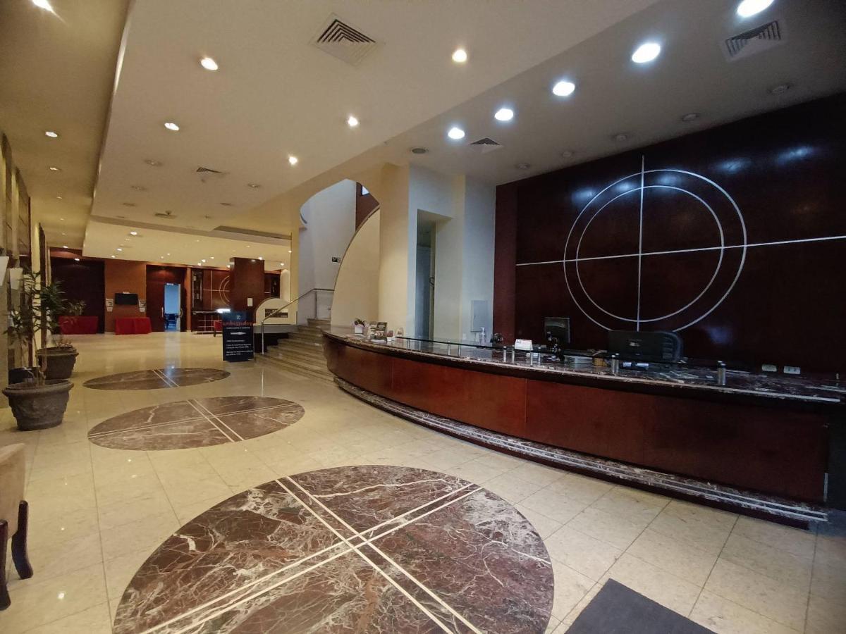 Apto-Flat Excelente Localizacao Centro-Batel - Somente Familiares Curitiba Eksteriør billede
