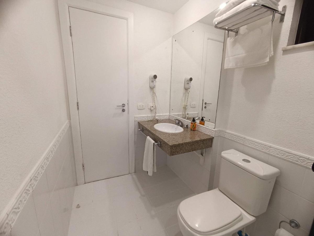 Apto-Flat Excelente Localizacao Centro-Batel - Somente Familiares Curitiba Eksteriør billede