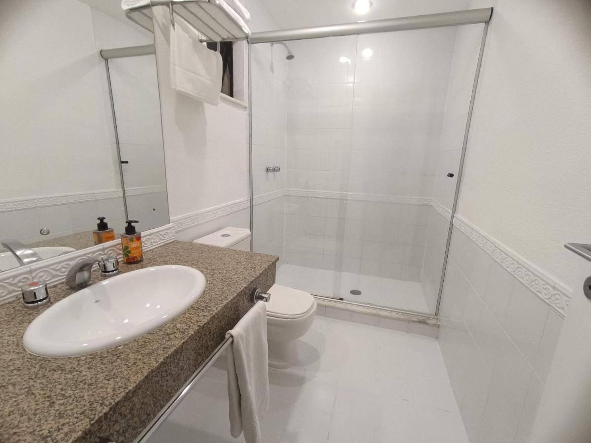 Apto-Flat Excelente Localizacao Centro-Batel - Somente Familiares Curitiba Eksteriør billede