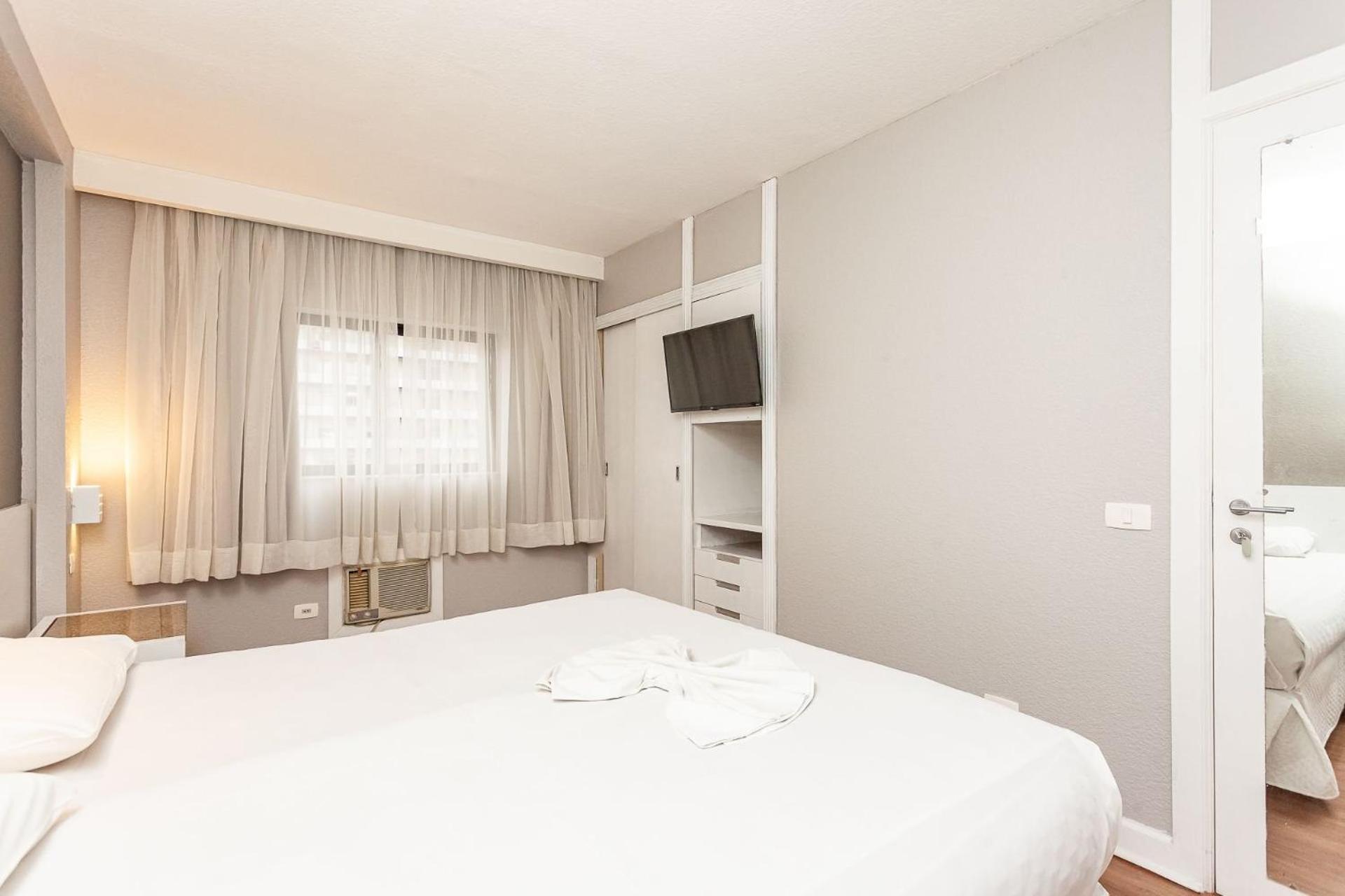 Apto-Flat Excelente Localizacao Centro-Batel - Somente Familiares Curitiba Eksteriør billede