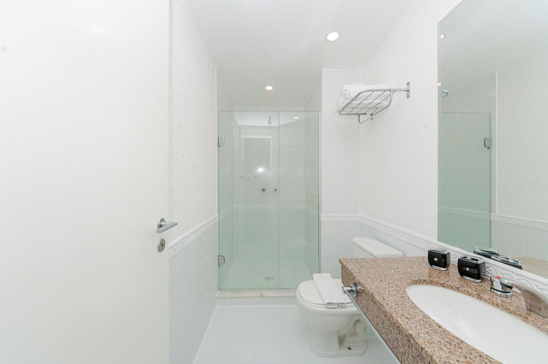 Apto-Flat Excelente Localizacao Centro-Batel - Somente Familiares Curitiba Eksteriør billede