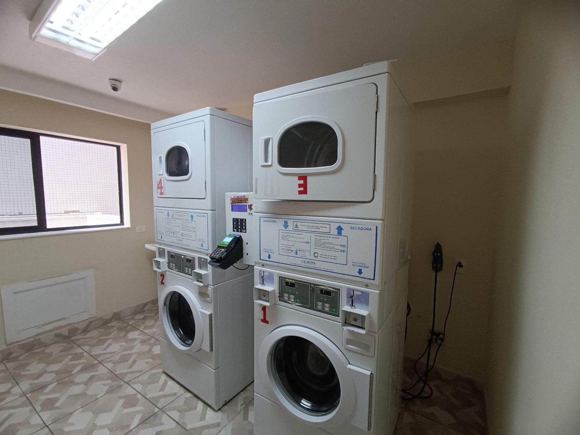Apto-Flat Excelente Localizacao Centro-Batel - Somente Familiares Curitiba Eksteriør billede