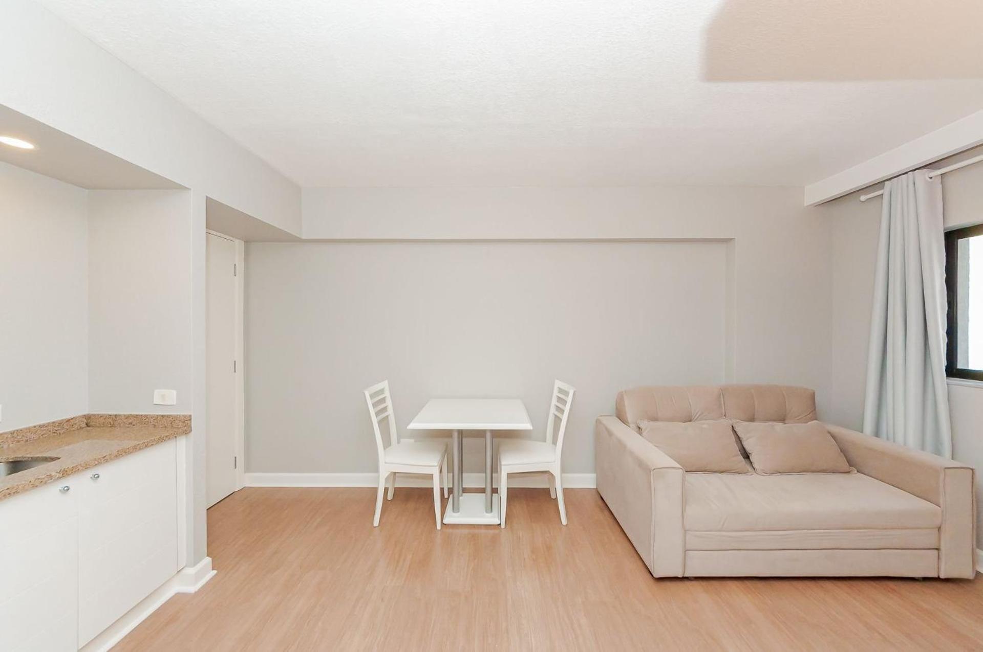 Apto-Flat Excelente Localizacao Centro-Batel - Somente Familiares Curitiba Eksteriør billede